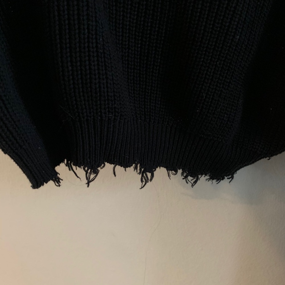 Distressed Off-The-Shoulder Sweater - Picture 4 of 4